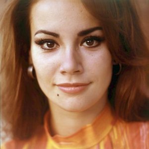 Claudine Auger (image for) Claudine Auger