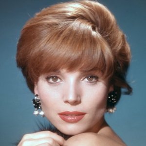 Elsa Martinelli (image for) Elsa Martinelli