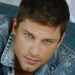 (image for) Greg Vaughan