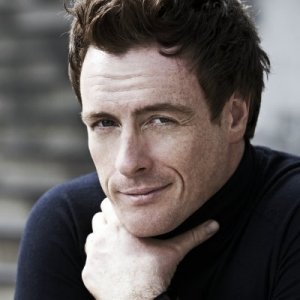 (image for) Toby Stephens