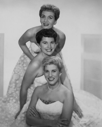 (image for) the Andrew Sisters #0005