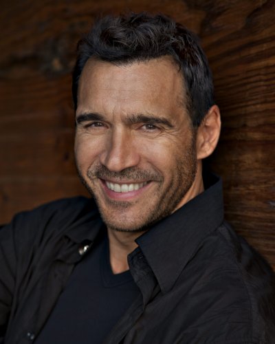 (image for) Adrian Paul #0409