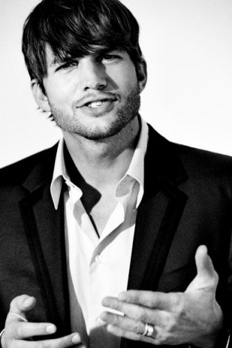 (image for) Ashton Kutcher #0504 - 8x12 inch