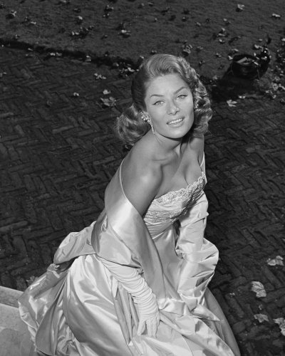 (image for) Belinda Lee #0025