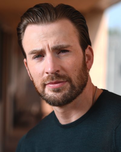 (image for) Chris Evans #2068