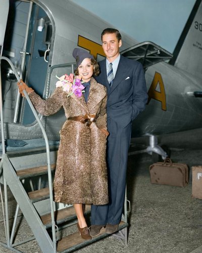 (image for) Errol Flynn - Lili Damita #0017 - COLORIZED