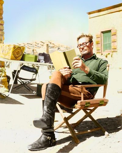 (image for) Errol Flynn #0462 - COLORIZED