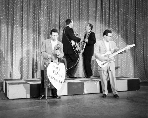 (image for) the Four Lovers (seasons) #0004