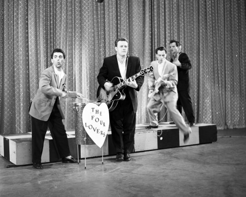 (image for) the Four Lovers (seasons) #0006