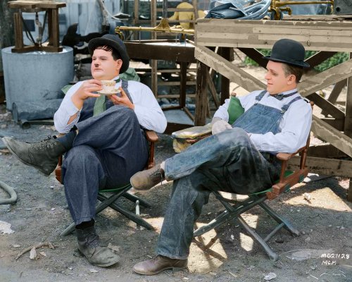 (image for) Stan Laurel & Oliver Hardy #0068 - COLORIZED