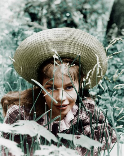 Leslie Caron #0024 - COLORIZED (image for) Leslie Caron #0024 - COLORIZED