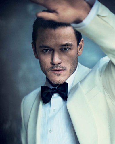 Luke Evans #0586 (image for) Luke Evans #0586