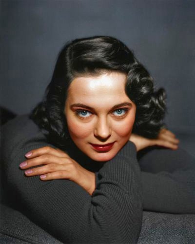 (image for) Märta Torén #0004 - COLORIZED #1