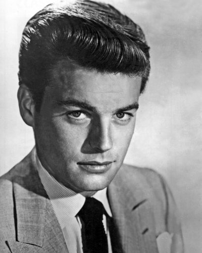 (image for) Robert Wagner #0103