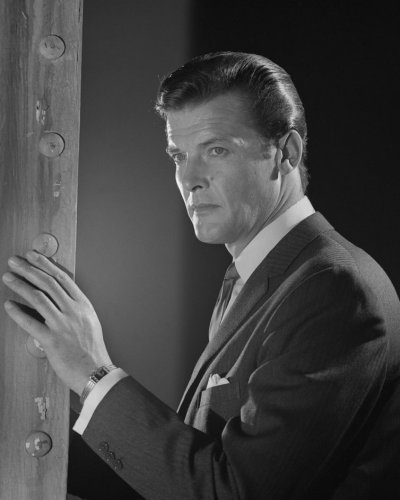(image for) Roger Moore #0350
