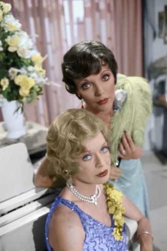 (image for) Susannah York -Joan Collins #0001 - COLORIZED