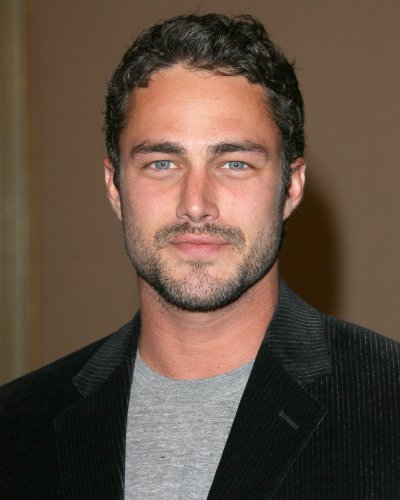 (image for) Taylor Kinney #0008