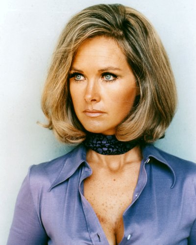 (image for) UFO #0002 - Wanda Ventham