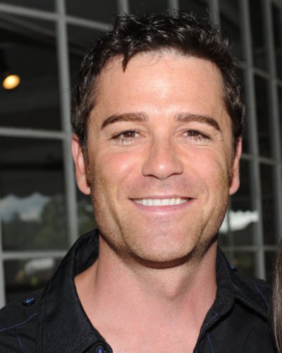 (image for) Yannick Bisson #0012e
