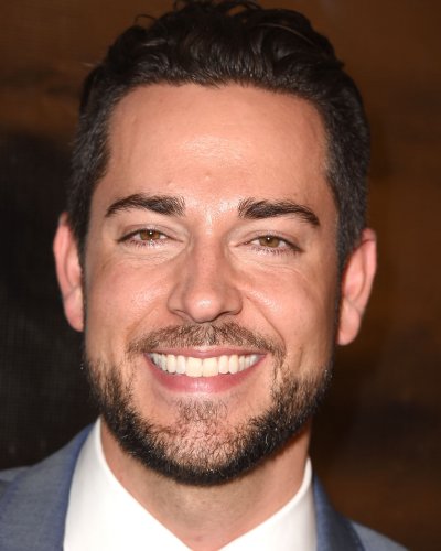 (image for) Zachary Levi #0072