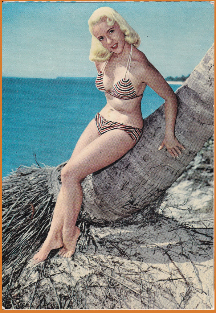 (image for) postcard PIN-UP #0001