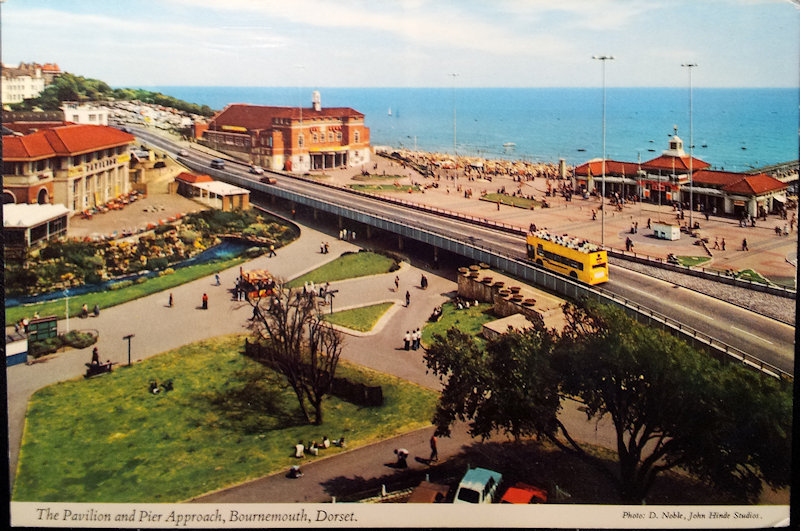 (image for) postcard Great Britain - England #0001