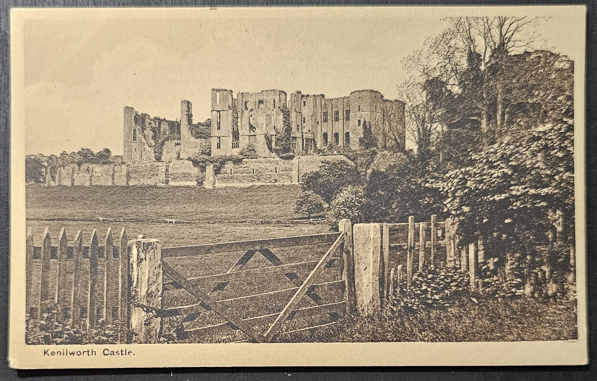 (image for) postcard Great Britain - England #0067